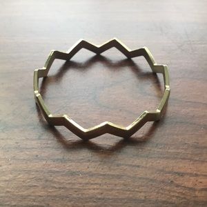 Gold Bangle Zig-zag Bracelet